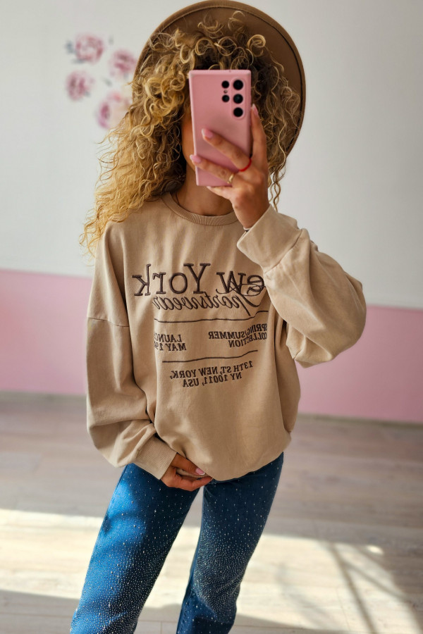 Beżowa bluza damska oversize z nadrukiem – wygoda i styl L/XL