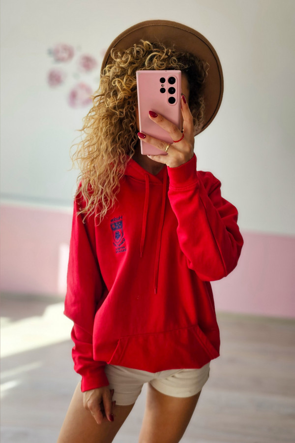 Czerwona bluza hoodie 1