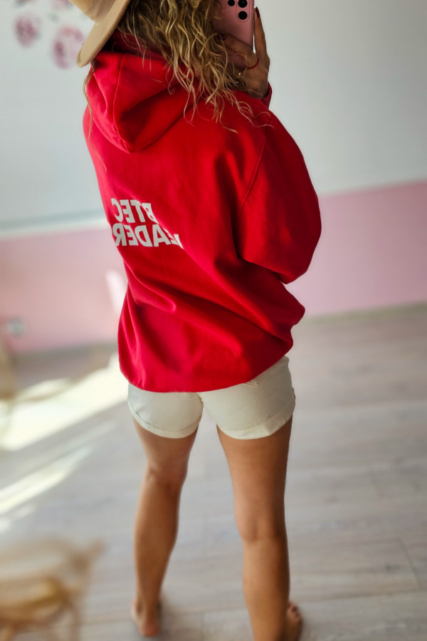 Czerwona bluza hoodie 2