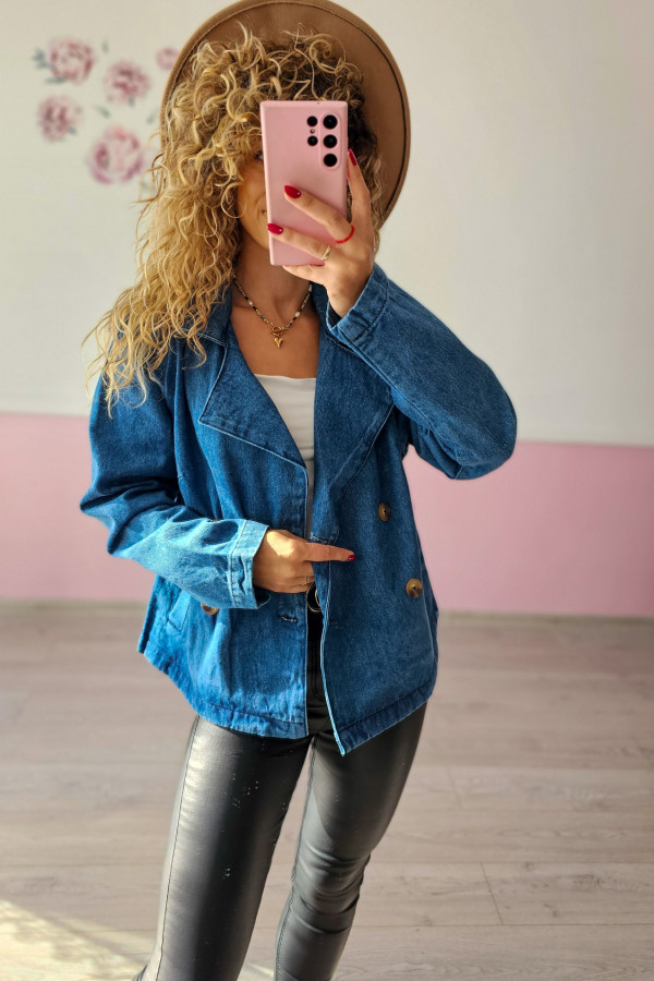 Oversize’owa kurtka jeansowa z guzikami 1