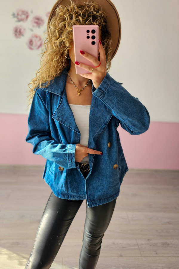 Oversize’owa kurtka jeansowa z guzikami 2