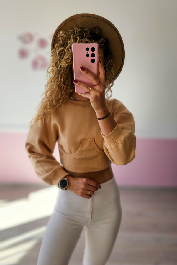 Bluza crop top – karmelowa 2