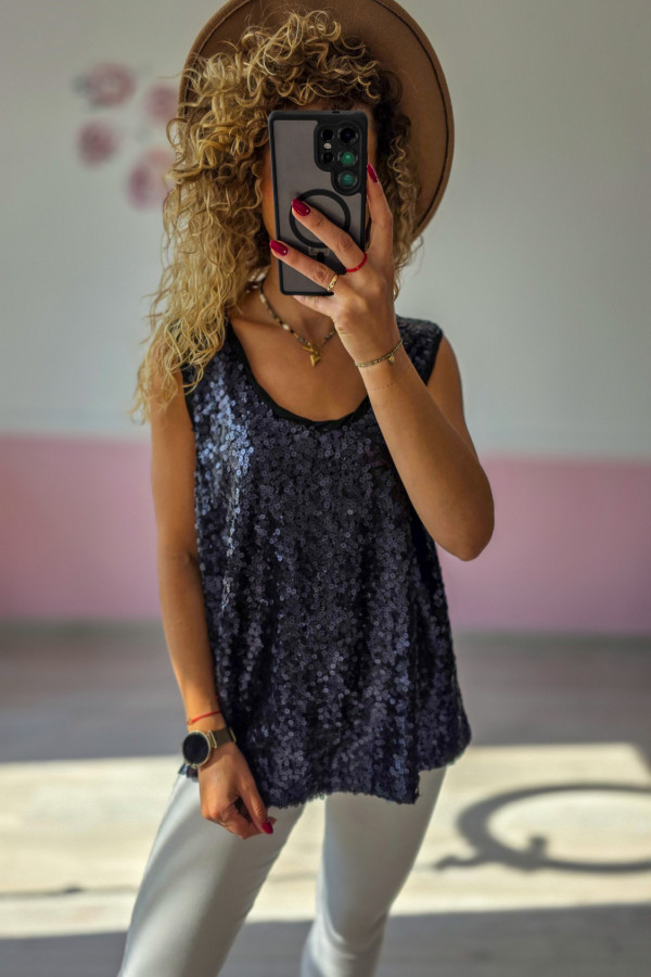 Czarna bluzka z cekinami