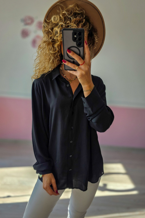 Czarna koszula oversize
