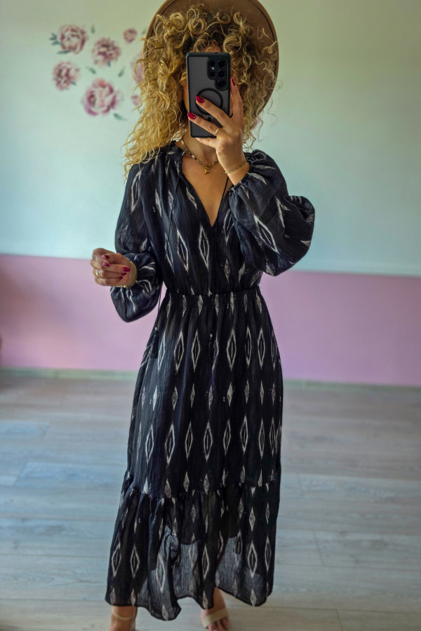 Czarna sukienka maxi w etniczny wzór XS/S