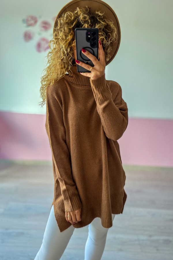 Sweter oversize – karmelowy S/M 1