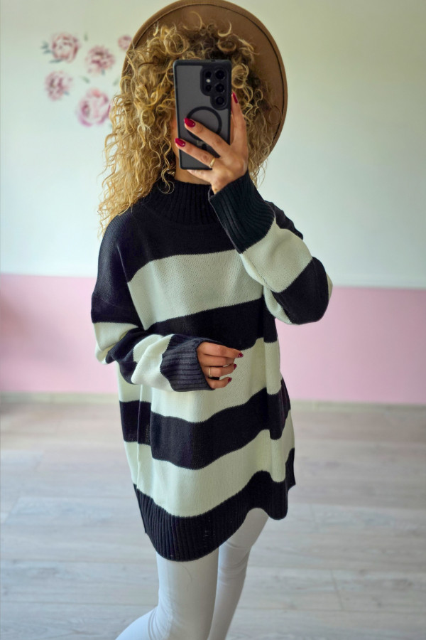 Sweter w pasy – czarno-beżowy 3