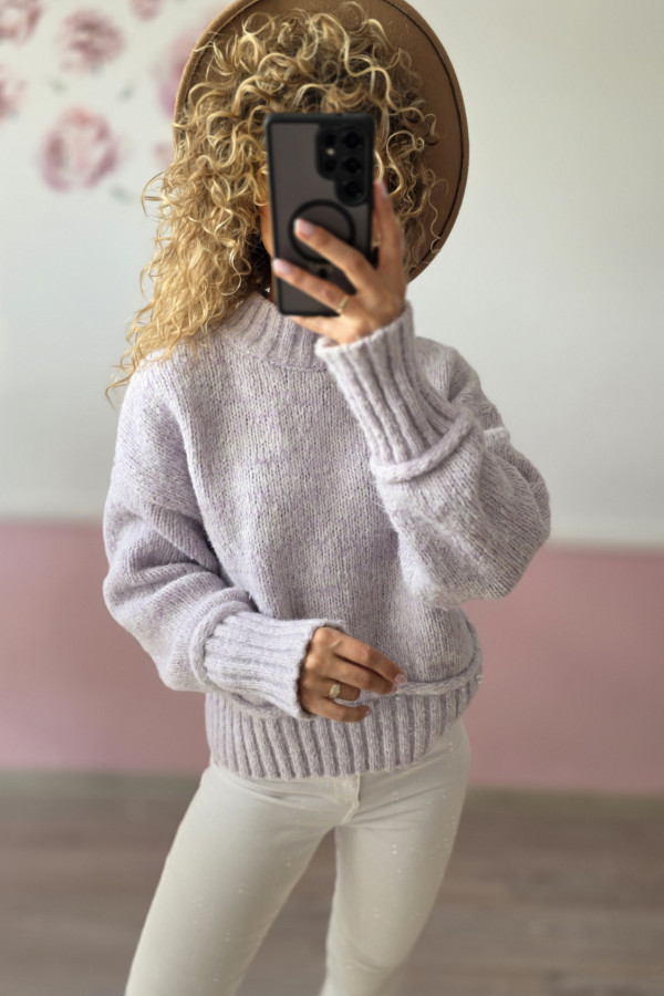 Liliowy puszysty sweter XL/XXL