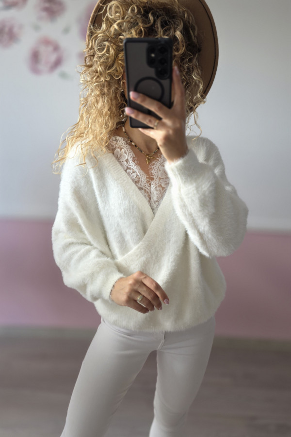 Sweter kopertowy ecru z koronką L/XL 1