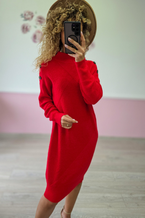 Czerwona sukienka swetrowa – wygoda i kobiecy styl S/M