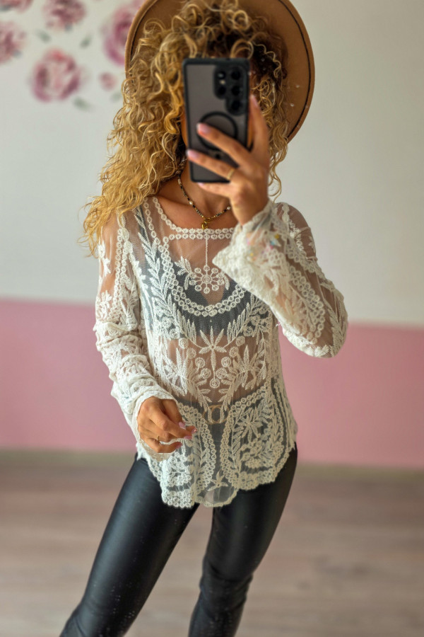 Koronkowa bluzka boho 1