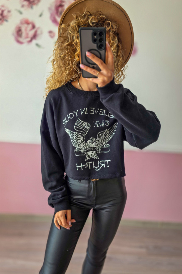 Czarna krótka bluza z orłem i napisem „TRUTH” L/XL 2