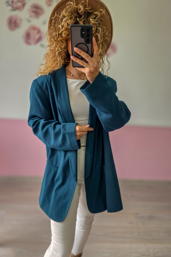 Marynarka damska niebieska oversize – świeżość i nowoczesny design 1