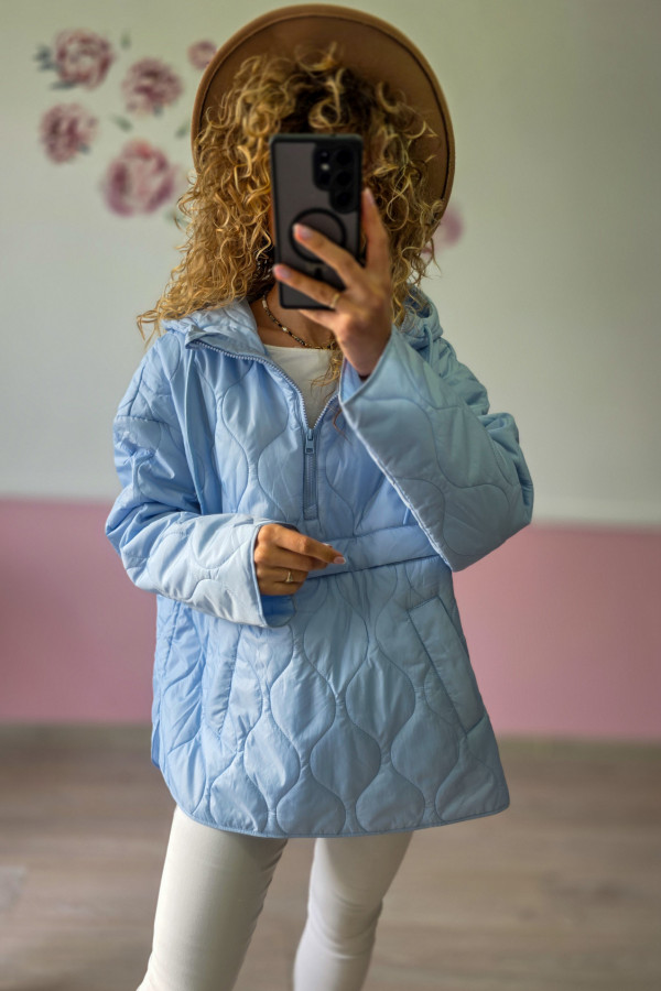 Niebieska kurtka pikowana – lekka klasyka L/XL