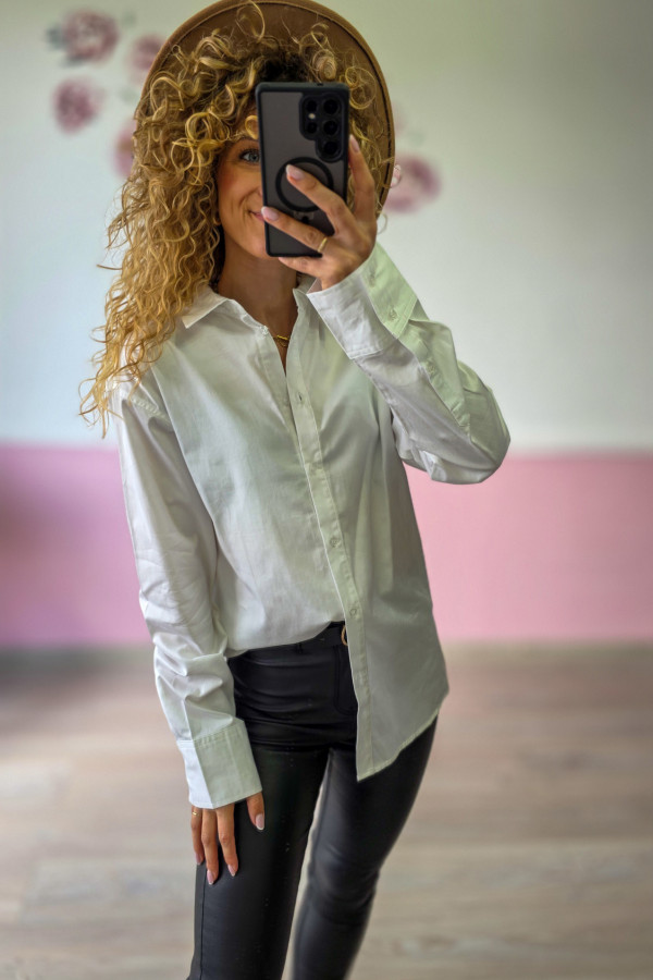 Klasyczna biała koszula oversize 1