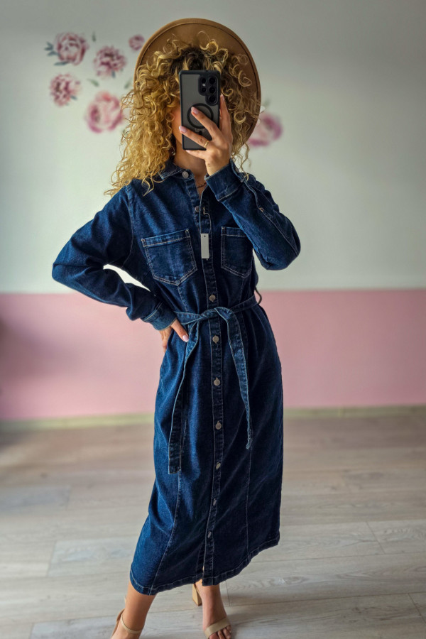 Jeansowa sukienka koszulowa – modny klasyk w nowoczesnym wydaniu 6