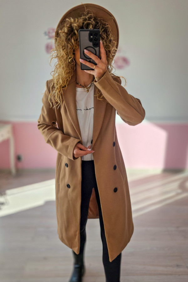 Karmelowy płaszcz damski 2