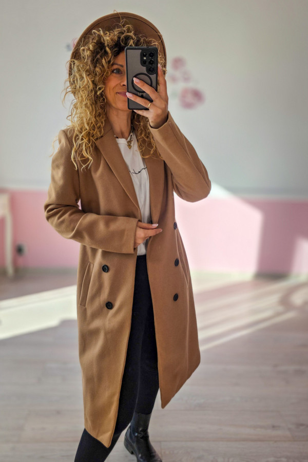 Karmelowy płaszcz damski 4