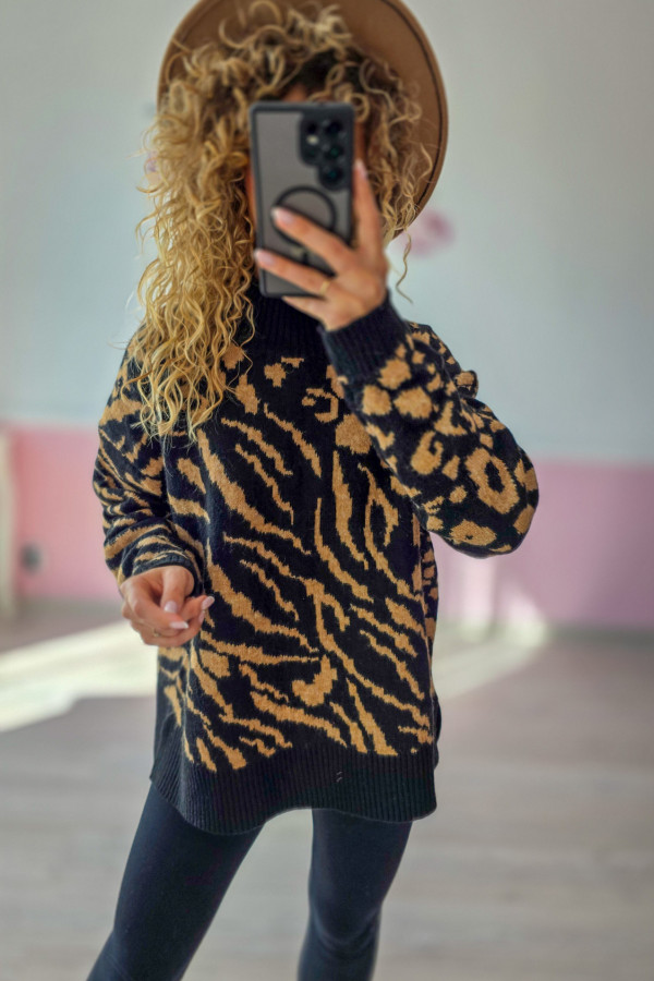 Sweter z motywem zwierzęcym 2