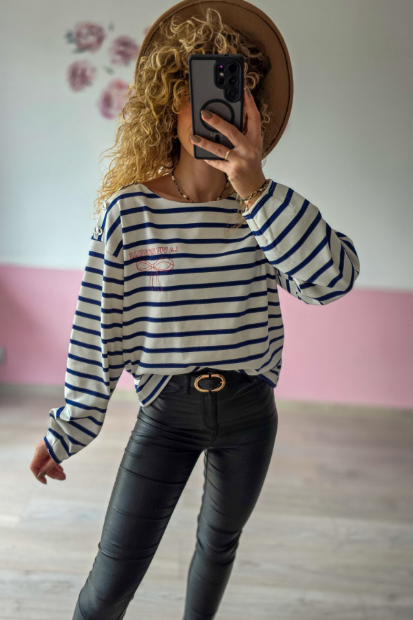 Bluza w paski w stylu marynarskim – La Vie Est Belle 3