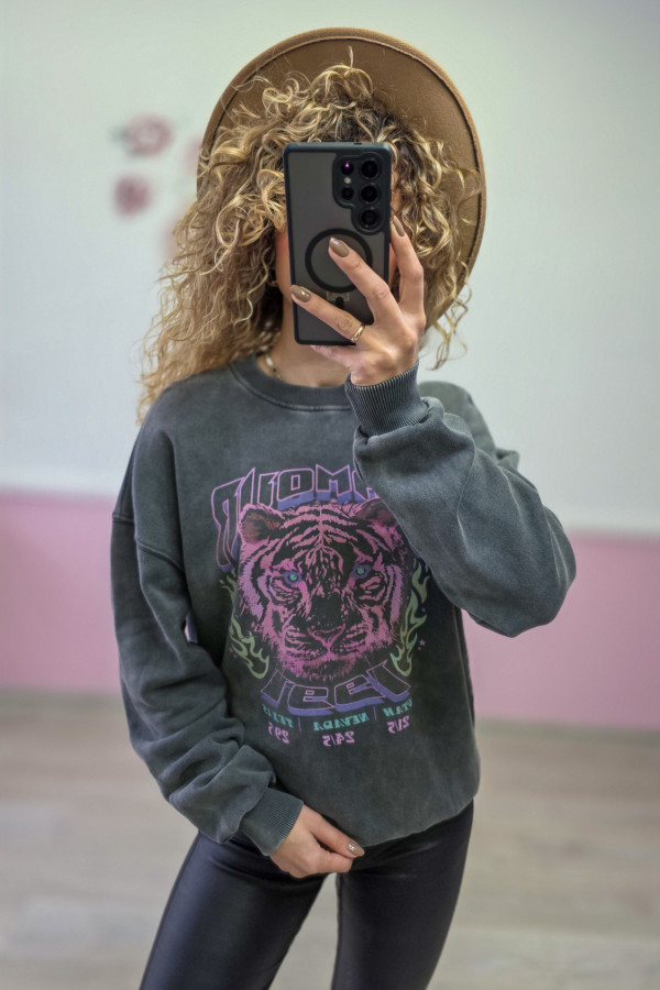 Bluza damska z kolorowym nadrukiem – styl streetwear, oversize 1